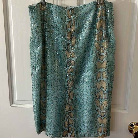 PER SE BY CARLISLE FAUX SNAKESKIN PRINT PENCIL SKIRT - Picture 3 of 7